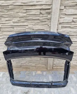 Porsche Macan (95B) Truck tailgate 95b.827.123