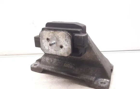 BMW 5 F10 F11 Gear shift cable bracket 6781229 13807410