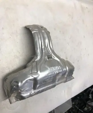 Volvo V40 Cross country Exhaust heat shield 31431804