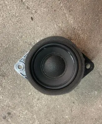 Lexus CT 200H Panel speaker 8616076030