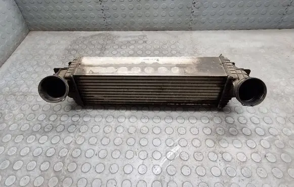 BMW X5 E70 Intercooler radiator 7533475
