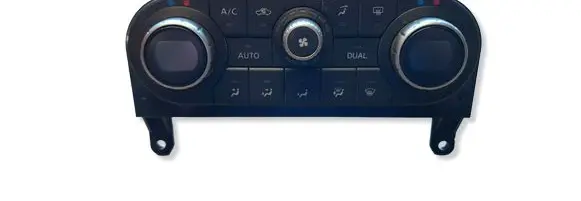 Nissan Qashqai Climate control unit 27500BB50A