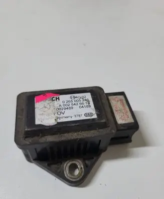 Mercedes-Benz E W211 ESP acceleration yaw rate sensor 0265005246 0029489