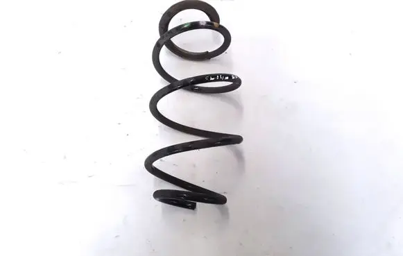 Renault Clio IV Front coil spring