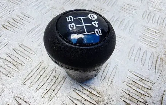 Audi Cabriolet B3 8G Gear lever shifter trim leather/knob 