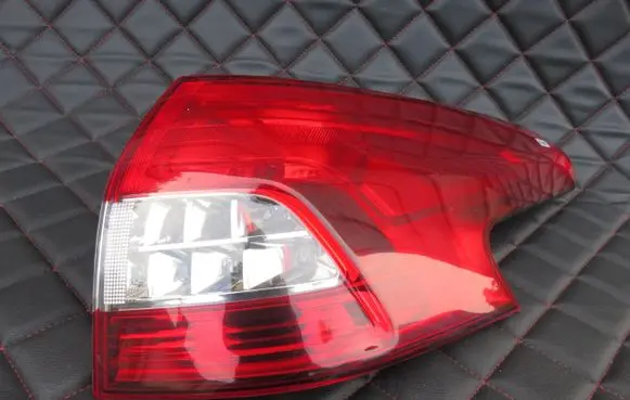 Citroen C5 Rear/tail lights 28734G