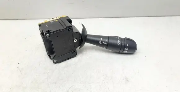 Renault Captur Wiper control stalk 0670323