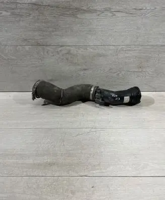 Intercooler hose/pipe