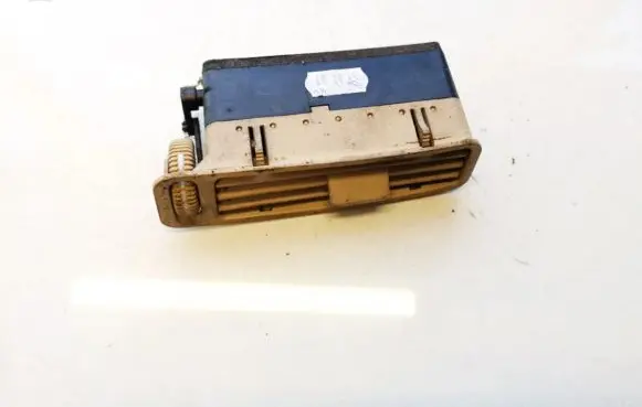 Mercedes-Benz S W220 Dash center air vent grill 2208301054