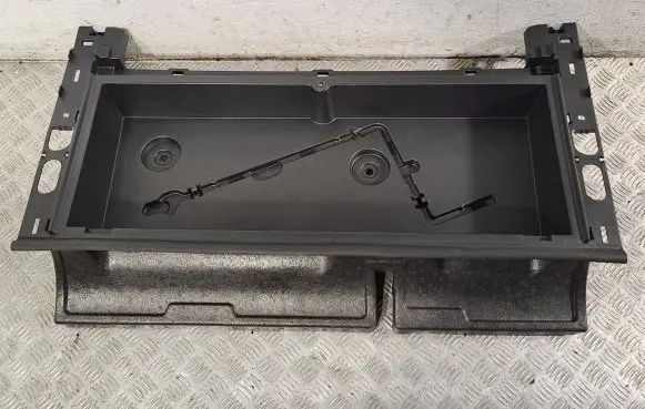 Toyota Avensis T270 Glove box in trunk 6407005010 6499105030