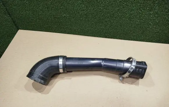 Volkswagen Crafter Intercooler hose/pipe 04L145762BK 1173547S03 1173546S04