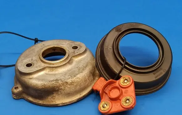 Volvo 760 Spark distributor 7700267298 1230500168