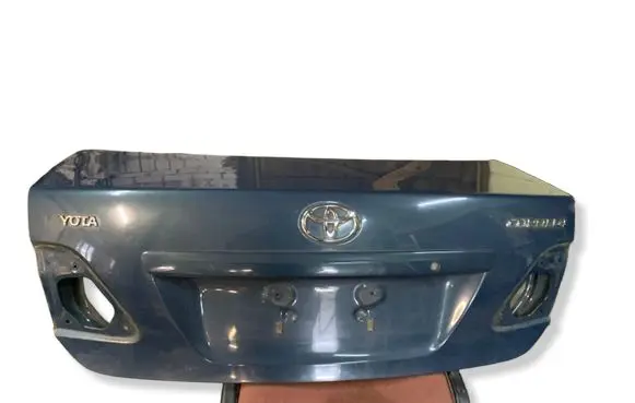 Toyota Corolla E140 E150 Tailgate/trunk/boot lid 