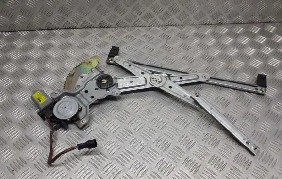 KIA Carens II Rear door window regulator with motor XH004PO