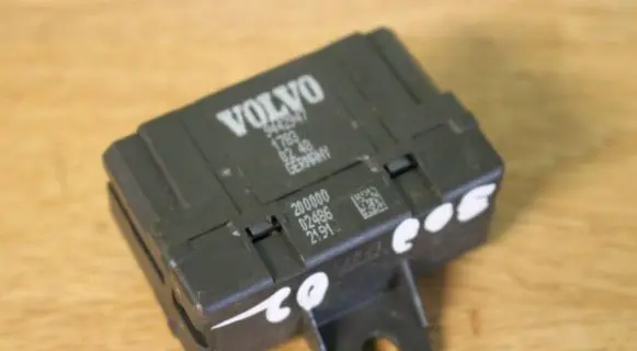 Volvo S60 Seat control module 9442947