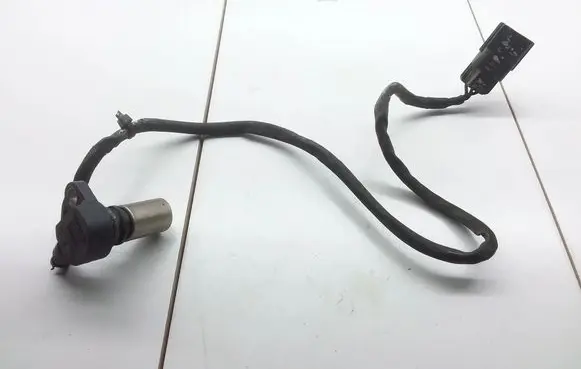 Volvo S80 Camshaft position sensor 9202134 1030000405