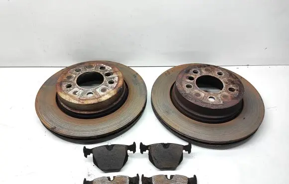 BMW X3 E83 Rear brake disc