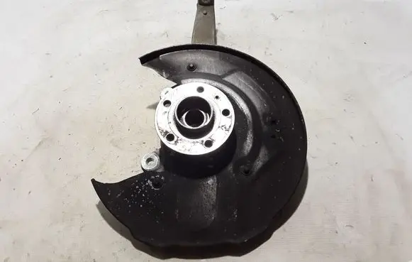Volvo XC60 Front wheel hub 32298139
