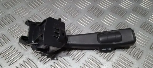 Volvo V50 Indicator stalk 17d770