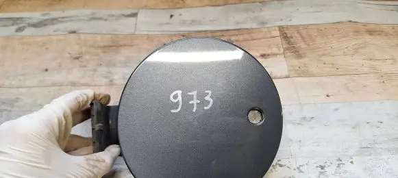 Mazda 2 Fuel tank cap