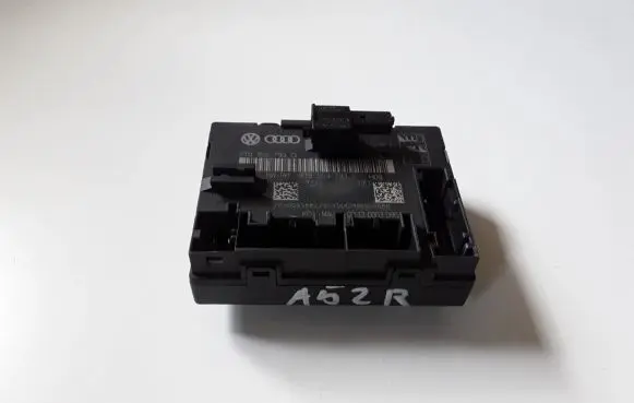 Audi A5 8T 8F Door control unit/module 8T0959793F