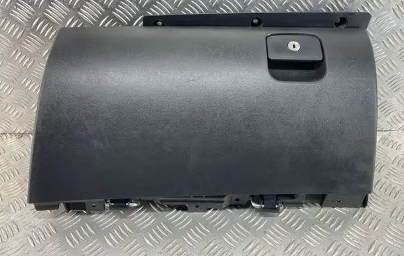 Jaguar XE Glove box GX730060T10AC