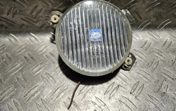 Volkswagen Polo II 86C 2F Headlight/headlamp 301127056 8379R19