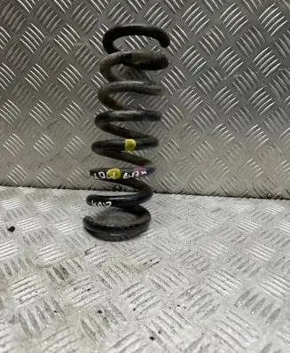 Mercedes-Benz C W204 Rear coil spring