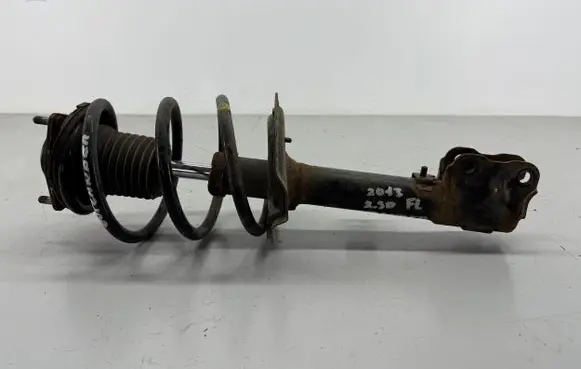 Mitsubishi Outlander Front shock absorber with coil spring