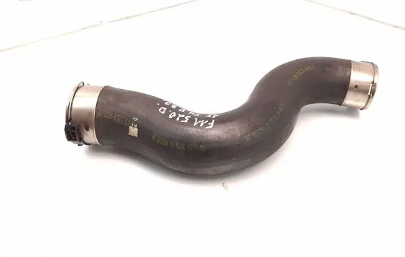 Intercooler hose/pipe