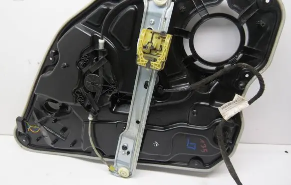 Volvo V60 Rear window lifting mechanism without motor 30784312 3777555