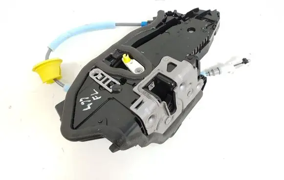 BMW Z4 g29 Front door lock 7445051