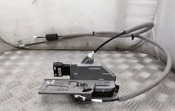 Peugeot Traveller Sliding door lock 16942531 PSA084176