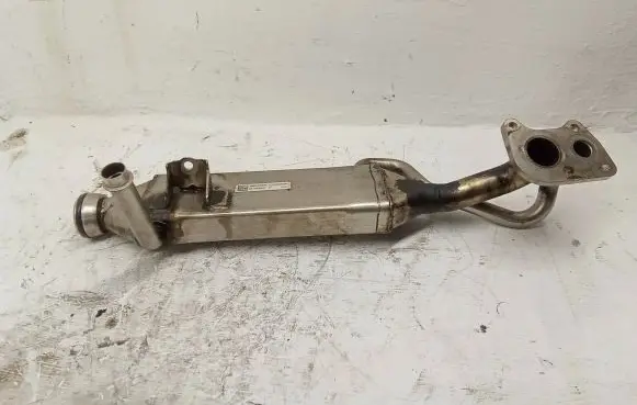 Mercedes-Benz CLS C219 EGR valve cooler 16421400975 117000000000000 0818800247