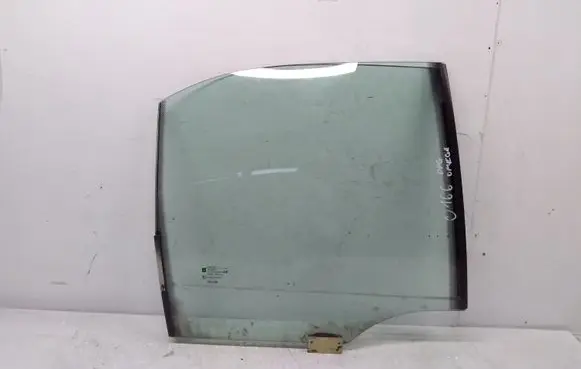 Opel Omega B2 Rear door window glass 