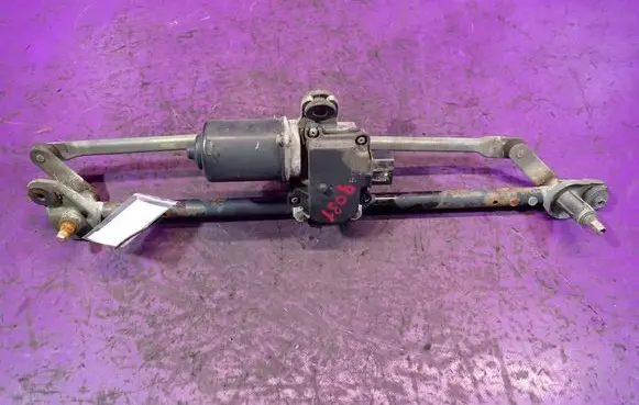 Chevrolet Lacetti Front wiper linkage and motor 