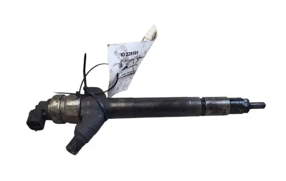 Fuel injector