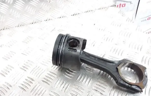 Mercedes-Benz Sprinter W906 Piston with connecting rod R08854A