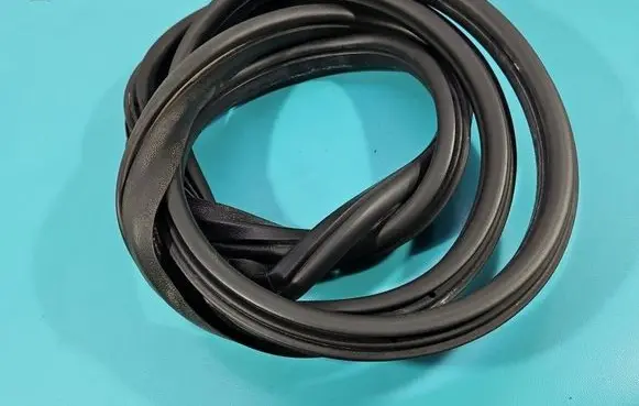 Fiat Tipo Front door rubber seal IMPRK1581749