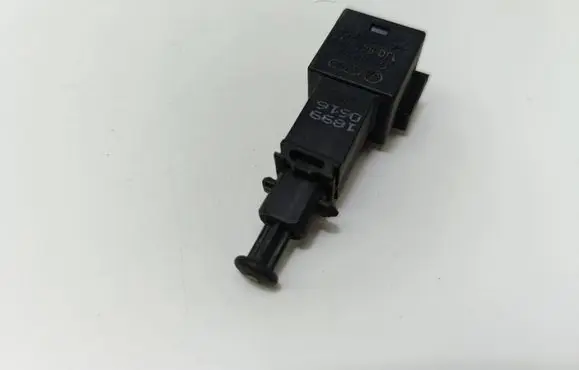Volkswagen Golf IV Brake pedal sensor switch 1J0945511A