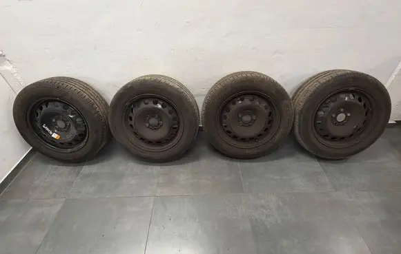 Ford Transit - Tourneo Connect R16 steel rim 