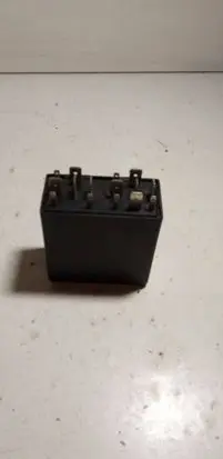 Audi A6 S6 C6 4F Other relay 4A0919471 5KG00656800 K1SS03