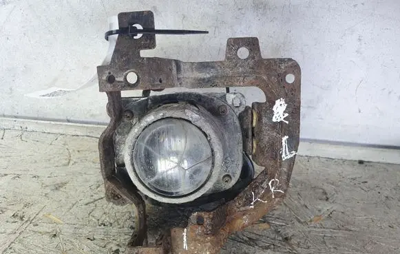Mitsubishi Lancer Front fog light 01011232 2142011N