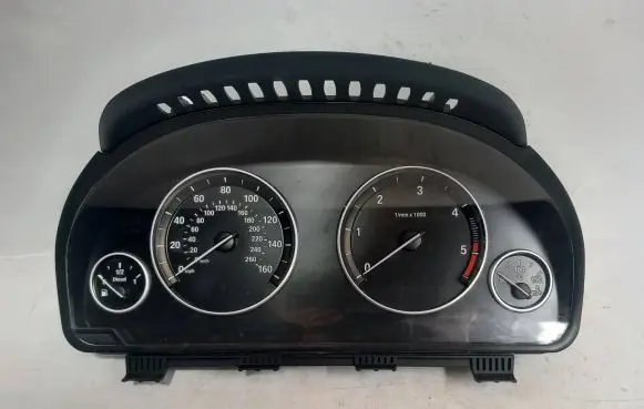 BMW 5 F10 F11 Speedometer (instrument cluster) 925559101 9255591 62283821