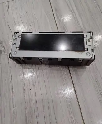 Citroen C4 II Screen/display/small screen 9800717380