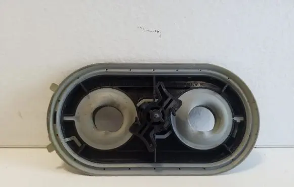 Opel Grandland X Other engine bay part 9689076180