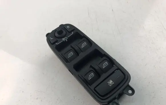 Volvo XC60 Electric window control switch 31295118AA
