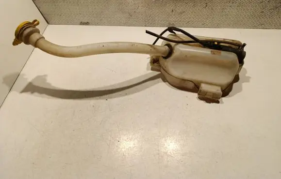 Mercedes-Benz Citan W415 Windshield washer fluid reservoir/tank 8200431474 8200431475