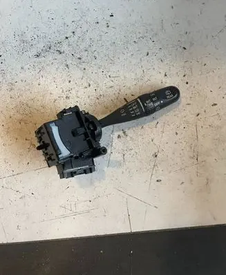 Suzuki SX4 Wiper control stalk 8524SD