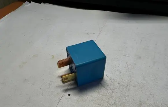 KIA Rio Other relay 952303A400